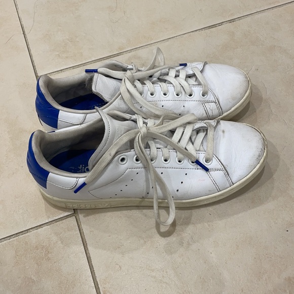 Adidas Stan smith white with blue back. Special edition - Picture 3 of 7